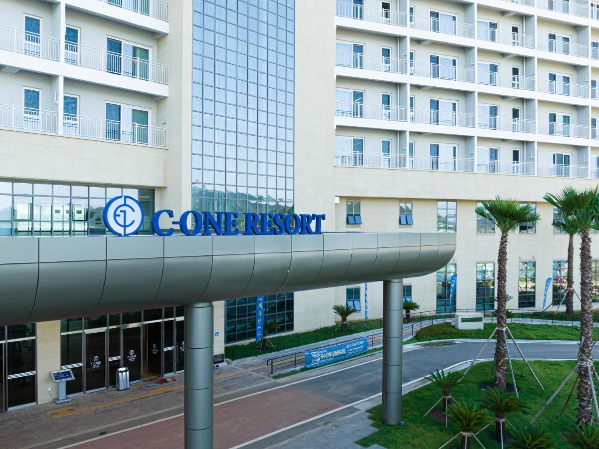 C-One Resort Jaeundo Szinan Kültér fotó