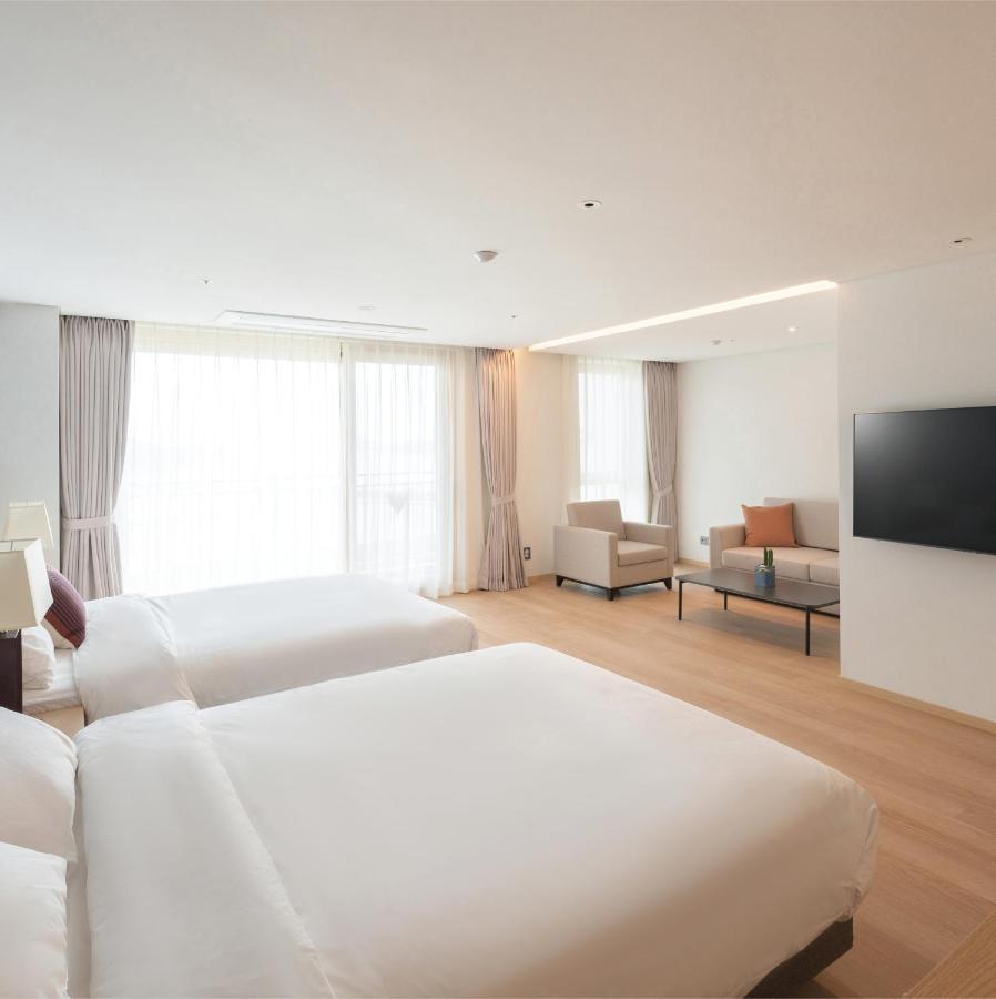 C-One Resort Jaeundo Szinan Kültér fotó