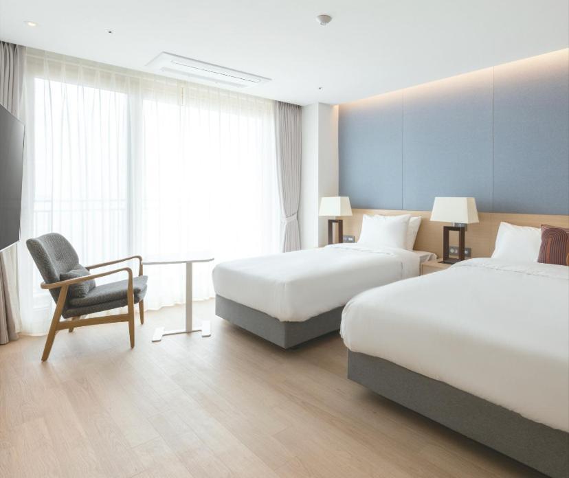 C-One Resort Jaeundo Szinan Kültér fotó