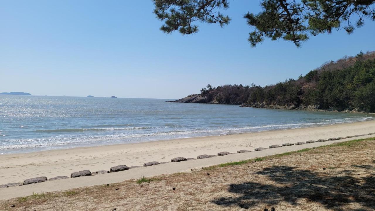 C-One Resort Jaeundo Szinan Kültér fotó